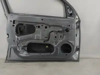 Автозапчасти б/у левая передняя дверь за opel corsa c (x01) 1.2 twinport (f08 f68) ссылки oem iam   