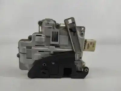 Second-hand car spare part rear left door lock for audi a4 b7 avant (8ed) 2.0 tdi oem iam references 8pinos  