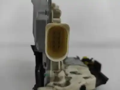 Second-hand car spare part rear left door lock for audi a4 b7 avant (8ed) 2.0 tdi oem iam references 8pinos  