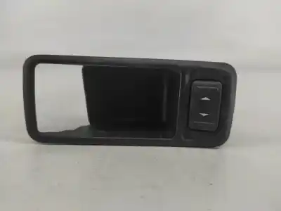 Автозапчастина б/у ПЕРЕДНІЙ ПРАВИЙ ВІКОННИЙ Вимикач для SEAT IBIZA II (6K1)  Посилання на OEM IAM 3M51226A37  