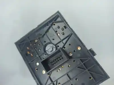 Pezzo di ricambio per auto di seconda mano controllo della luce per opel corsa c (x01) 1.2 (f08 f68) riferimenti oem iam 9116612  
