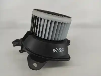 Pezzo di ricambio per auto di seconda mano motore di riscaldamento per opel corsa d (s07) 1.2 (l08 l68) riferimenti oem iam 13335075  