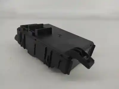 Pezzo di ricambio per auto di seconda mano scatola relè/fusibili per opel corsa d (s07) 1.2 (l08 l68) riferimenti oem iam 13301562  
