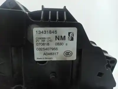 Автозапчастина б/у замок заднього правого дверя для opel corsa e (x15) 1.4 turbo (08, 68) посилання на oem iam 13431845  