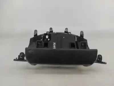 Second-hand car spare part center console for nissan note (e11, ne11) 1.5 dci oem iam references 682609u06b  