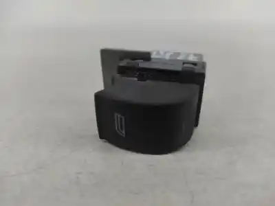 Автозапчасти б/у управление задними правыми стеклами за audi a3 (8l1) 1.9 tdi ссылки oem iam 4b0959855