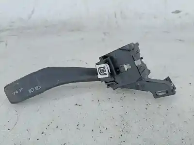 Second-hand car spare part indicator switch for audi a3 (8p1) 2.0 tdi 16v oem iam references 1k0953513