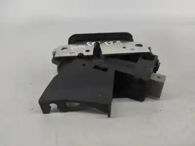 Автозапчастина б/у замок багажника / ворот для audi a4 b8 (8k2) 2.0 tdi посилання на oem iam 4f5827505d  