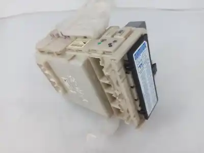 Автозапчасти б/у блок реле/предохранителей за toyota prius hatchback (_w2_) 1.5 hybrid (nhw20_) ссылки oem iam 501110358  