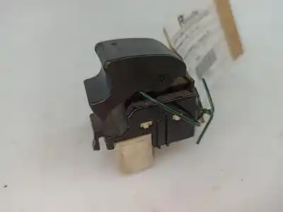 Автозапчасти б/у управление задними правыми стеклами за toyota prius hatchback (_w2_) 1.5 hybrid (nhw20_) ссылки oem iam 