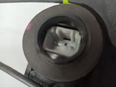 Автозапчасти б/у замок задней правой двери за toyota prius hatchback (_w2_) 1.5 hybrid (nhw20_) ссылки oem iam   