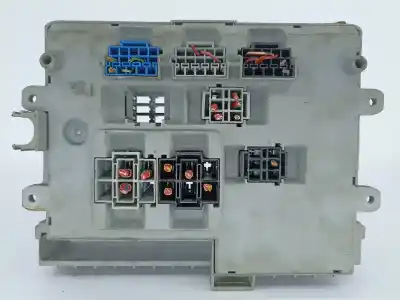 Second-hand car spare part fuse box unit for bmw 3 (e90) 320 i oem iam references 690662406  