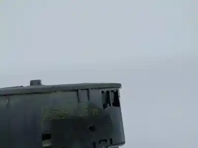 Автозапчастина б/у передні вікний вмикач для opel corsa d (s07) 1.2 (l08 l68) посилання на oem iam 13258521  