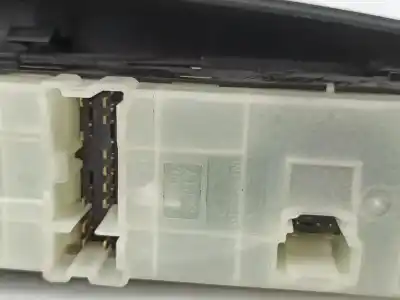 Second-hand car spare part left front power window switch for nissan note (e11, ne11) 1.5 dci oem iam references 254019u10a  