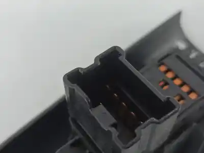 Second-hand car spare part rear right power window switch for nissan note (e11, ne11) 1.5 dci oem iam references 25411ed00a  