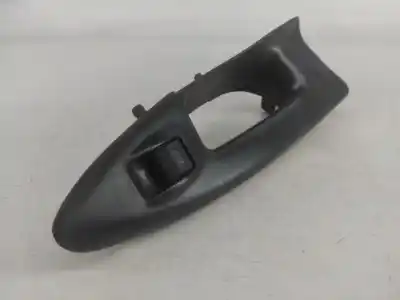 Автозапчасти б/у выключатель переднего правого окна за audi a4 b5 (8d2) 1.9 tdi ссылки oem iam 8d1867172a  