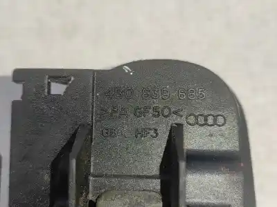 Автозапчасти б/у задняя левая наружная ручка за audi a4 b6 (8e2) 2.5 tdi ссылки oem iam 4b0839885  