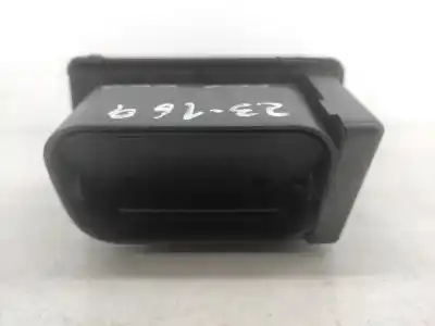 Автозапчастина б/у аераційна решіта для audi a4 b5 (8d2) 1.8 t посилання на oem iam 8d1820902  