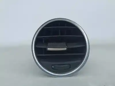 Second-hand car spare part air ventilation grille for opel corsa c (x01) 1.7 di (f08 f68) oem iam references 8h0820951d Second-hand car spare part air ventilation grille for opel corsa c (x01) 1.7 di (f08 f68) oem iam references 8h0820951d