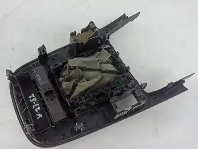 Автозапчастина б/у центральна консоль для audi a4 b7 (8ec) 2.7 tdi посилання на oem iam   
