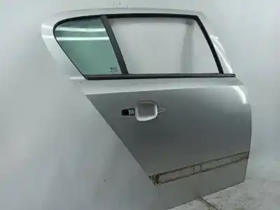 İkinci el araba yedek parçası arka sag kapi için opel astra h classic hatchback (a04) 1.4 (l48) oem iam referansları    İkinci el araba yedek parçası arka sag kapi için opel astra h classic hatchback (a04) 1.4 (l48) oem iam referansları