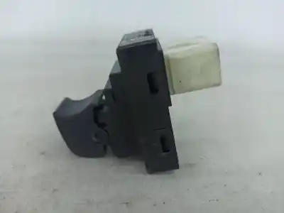 Second-hand car spare part right front power window switch for kia ceed (ed) 2.0 emotion oem iam references 935751h100  