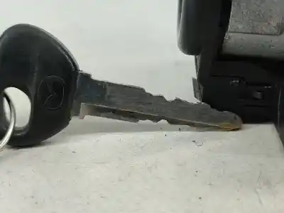 Second-hand car spare part ignition switch for mazda 2 (dy) 1.2 oem iam references   