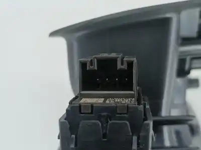 Автозапчастина б/у управління склами задніх правіх для seat leon (5f1) 1.5 tgi посилання на oem iam 5g0959855q  