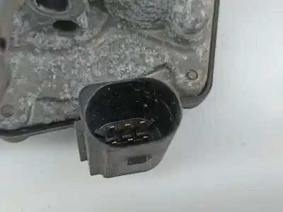 Автозапчасти б/у бабочка коробка за ford b-max (jk) 1.0 ecoboost ссылки oem iam 50989002  