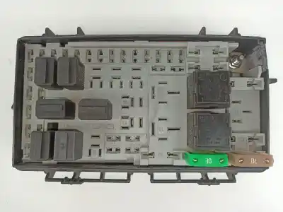 Pezzo di ricambio per auto di seconda mano scatola relè/fusibili per opel corsa d (s07) 1.2 (l08 l68) riferimenti oem iam 13217392ef