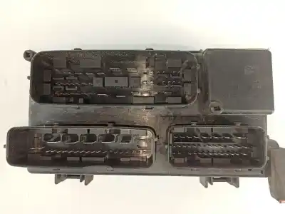 Pezzo di ricambio per auto di seconda mano scatola relè/fusibili per opel corsa d (s07) 1.2 (l08 l68) riferimenti oem iam 13217392ef  