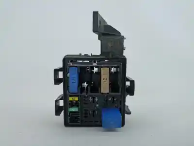 Peça sobressalente para automóvel em segunda mão caixa de fusíveis e relés por renault megane iii (bz0_) 1.5 dci (bz1g. bz1w. bz0r) gasóleo 2009 5p referências oem iam 63595709