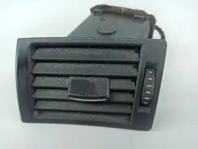 Second-hand car spare part air ventilation grille for audi a4 b7 avant (8ed) 2.0 tdi oem iam references  Second-hand car spare part air ventilation grille for audi a4 b7 avant (8ed) 2.0 tdi oem iam references