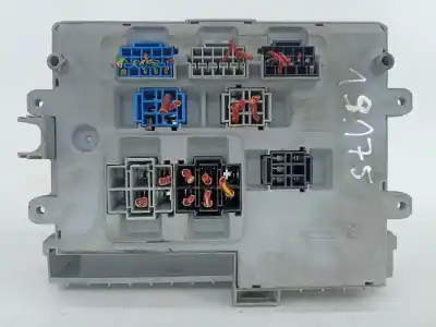 Second-hand car spare part fuse box unit for bmw 3 (e90) 320 d oem iam references 6906622  