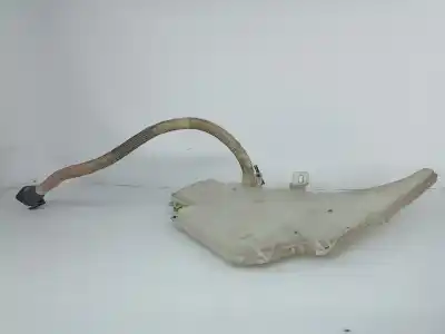 Second-hand car spare part windscreen washer bottle for bmw 3 (e90) 320 d oem iam references 712423110  