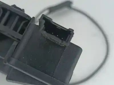 Second-hand car spare part trunk lock for bmw 1 (e87) 116 i oem iam references 8196401  