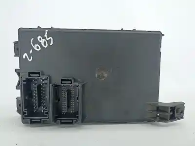 Pezzo di ricambio per auto di seconda mano scatola relè/fusibili per opel corsa d (s07) 1.3 cdti (l08 l68) riferimenti oem iam 13301562  