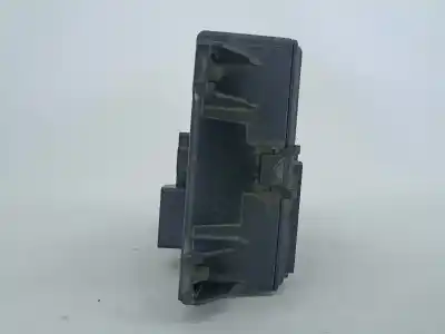 Pezzo di ricambio per auto di seconda mano scatola relè/fusibili per opel corsa d (s07) 1.3 cdti (l08 l68) riferimenti oem iam 13301562  