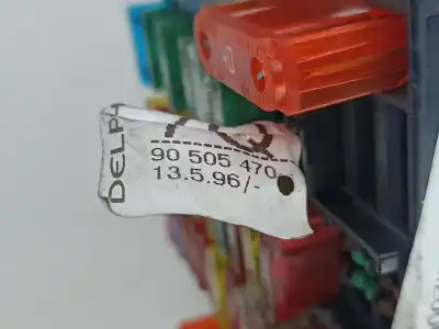 Second-hand car spare part fuse box unit for opel omega b (v94) 2.5 td (f69 m69 p69) oem iam references 90505470  