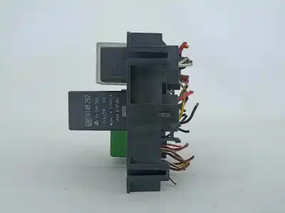 Second-hand car spare part fuse box unit for opel omega b (v94) 2.5 td (f69 m69 p69) oem iam references 09148292  