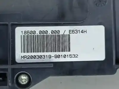 Second-hand car spare part fuse box unit for bmw 3 (e46) 320 d oem iam references 8364542  