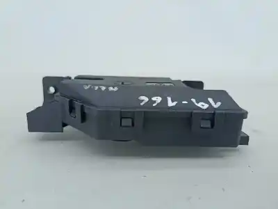 Second-hand car spare part trunk lock for bmw 3 (e46) 320 d oem iam references 8196401  