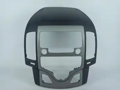 Pezzo di ricambio per auto di seconda mano CONSOLE CENTRALE per HYUNDAI I30 (FD)  Riferimenti OEM IAM 847452R000  