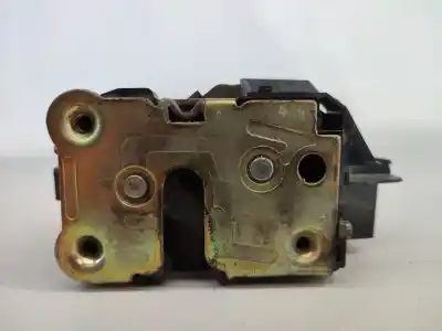 Peça sobressalente para automóvel em segunda mão FECHADURA DA PORTA TRASEIRA DIREITA por RENAULT LAGUNA I (B56_, 556_)  Referências OEM IAM 4PINOS  