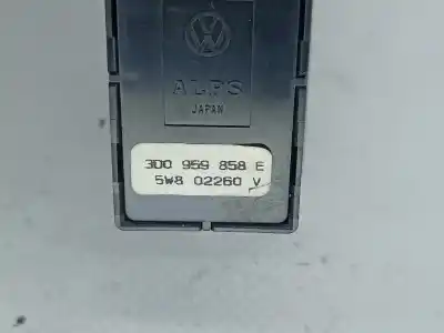 Автозапчасти б/у управление задними правыми стеклами за volkswagen phaeton (3d1, 3d2, 3d3, 3d4, 3d6, 3d7, 3d8, 3d9) 5.0 v10 tdi 4motion ссылки oem iam 3d0959858e  