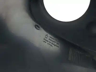 Second-hand car spare part center console for mitsubishi colt vi (z3_a, z2_a) 1.1 (z31a, z32a) oem iam references mr951748  