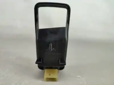 Peça sobressalente para automóvel em segunda mão botão / interruptor elevador vidro dianteiro direito por ford focus ii (da_, hcp, dp) 1.6 tdci referências oem iam 3m51226a36   Peça sobressalente para automóvel em segunda mão botão / interruptor elevador vidro dianteiro direito por ford focus ii (da_, hcp, dp) 1.6 tdci referências oem iam 3m51226a36