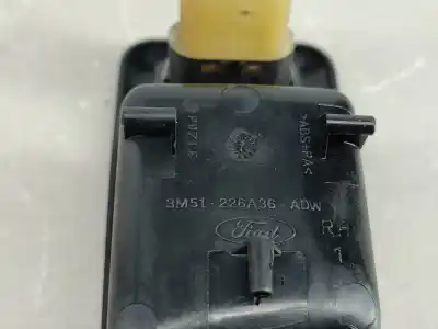 Peça sobressalente para automóvel em segunda mão botão / interruptor elevador vidro dianteiro direito por ford focus ii (da_, hcp, dp) 1.6 tdci referências oem iam 3m51226a36   Peça sobressalente para automóvel em segunda mão botão / interruptor elevador vidro dianteiro direito por ford focus ii (da_, hcp, dp) 1.6 tdci referências oem iam 3m51226a36