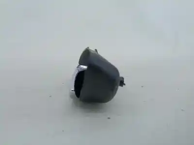 Second-hand car spare part interior left front handle for bmw 3 (e46) 320 d oem iam references 8200723  