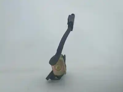 Second-hand car spare part trunk lock for bmw 7 (e65, e66, e67) 730 d oem iam references 7014872  